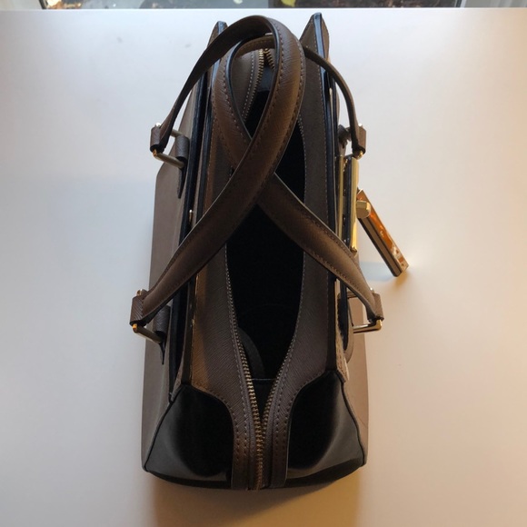 Calvin Klein Leather Purse - Picture 3 of 6